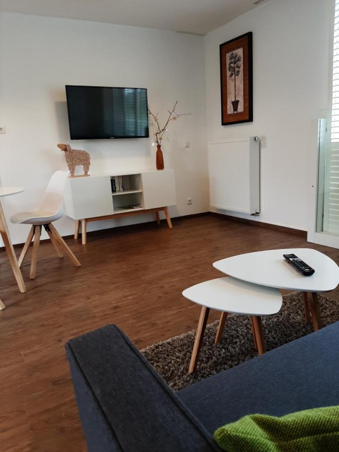 Gemütliche Ferienwohnung, Ländlich und Stadtnah, ruhig gelegen Rheda-Wiedenbrück Exterior foto
